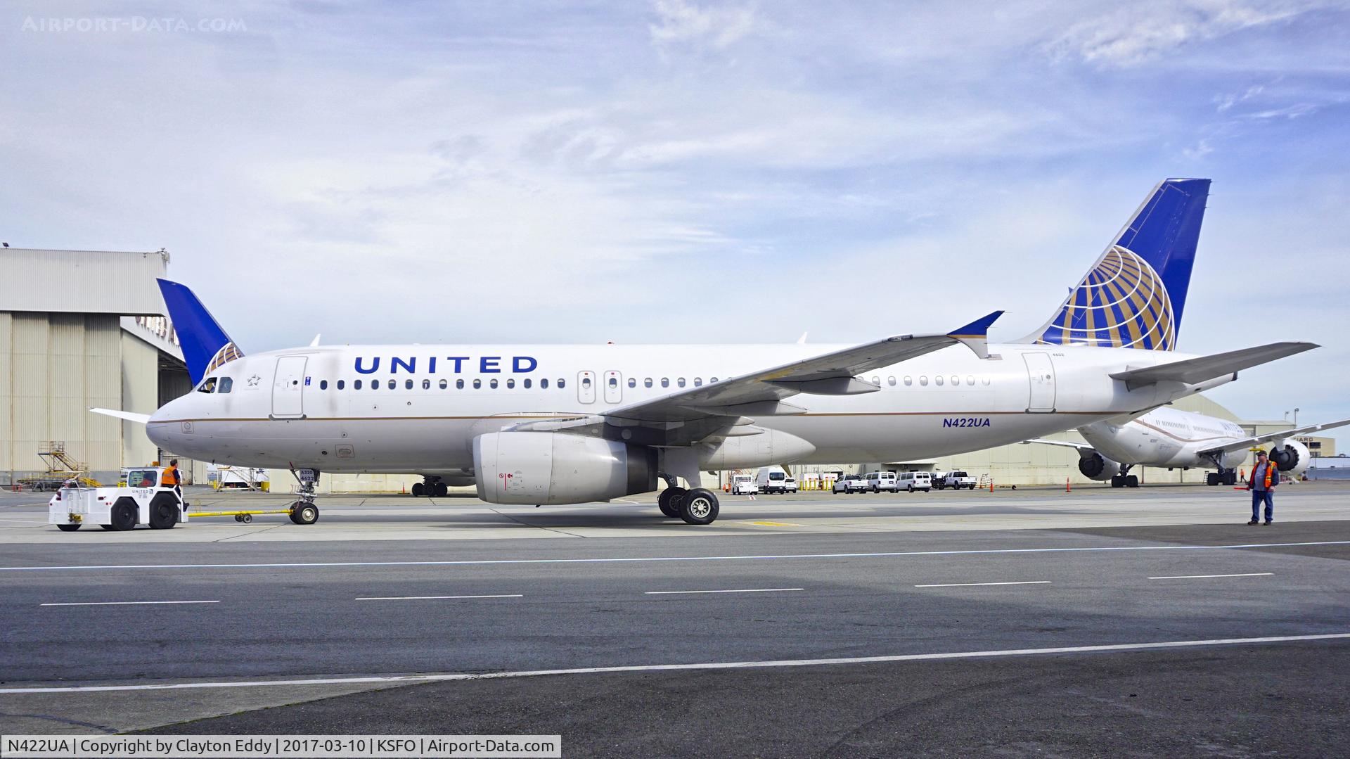 N422UA, 1995 Airbus A320-232 C/N 503, SFO 2017