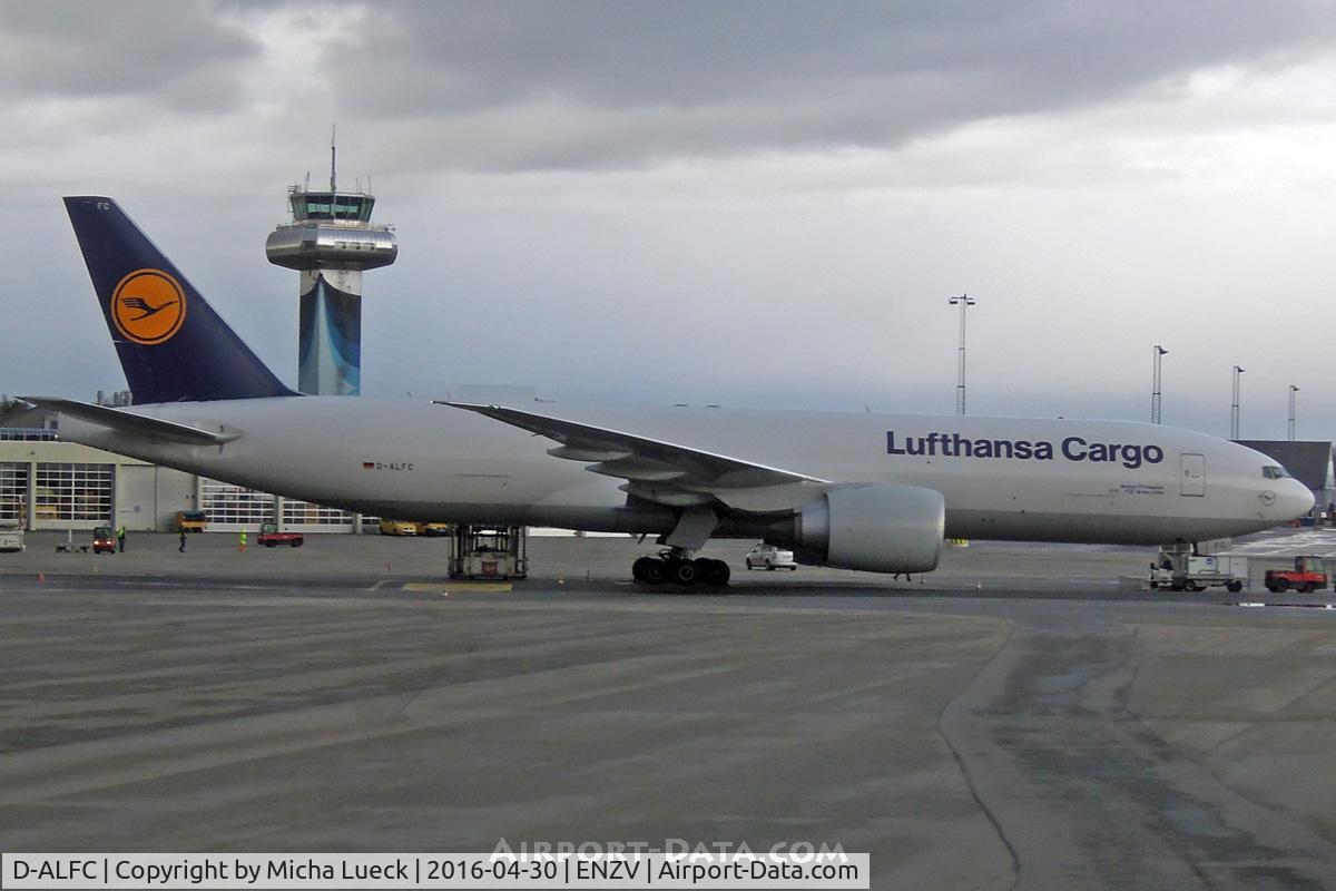 D-ALFC, 2014 Boeing 777-FBT C/N 41676, At Sola