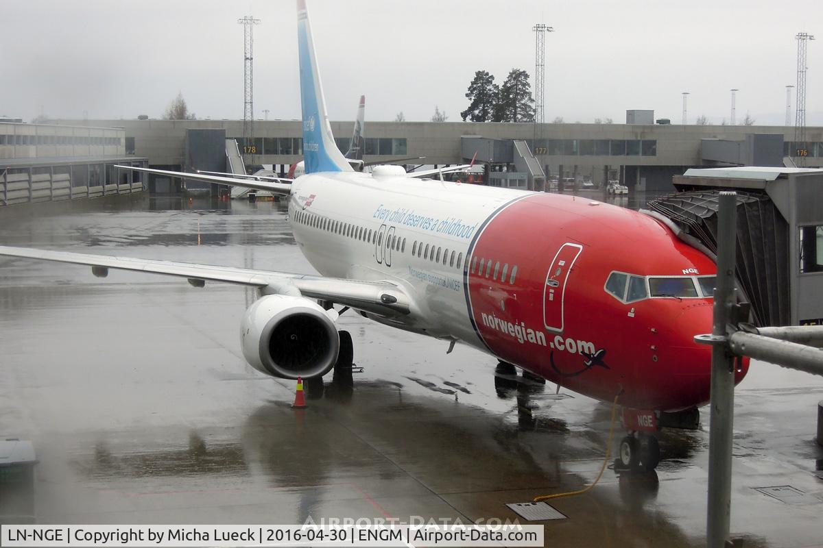 LN-NGE, 2012 Boeing 737-8JP C/N 39050, with UNICEF stickers