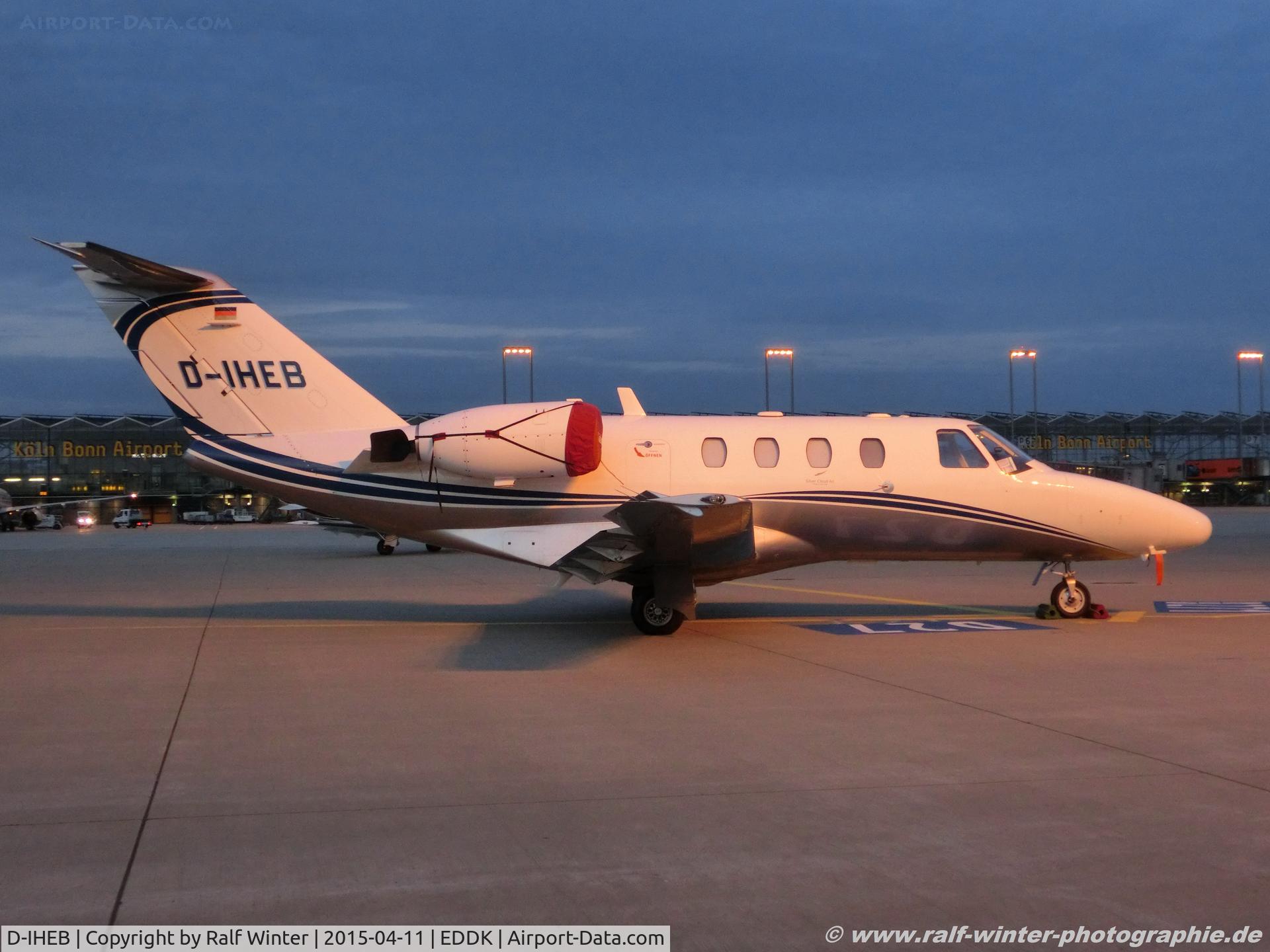 D-IHEB, 1994 Cessna 525 CitationJet CJ1 C/N 525-0064, Cessna 525 CitationJet 1- SCR Silver Cloud Air - 525-0064 - D-IHEB - 11.04.2015 - CGN
