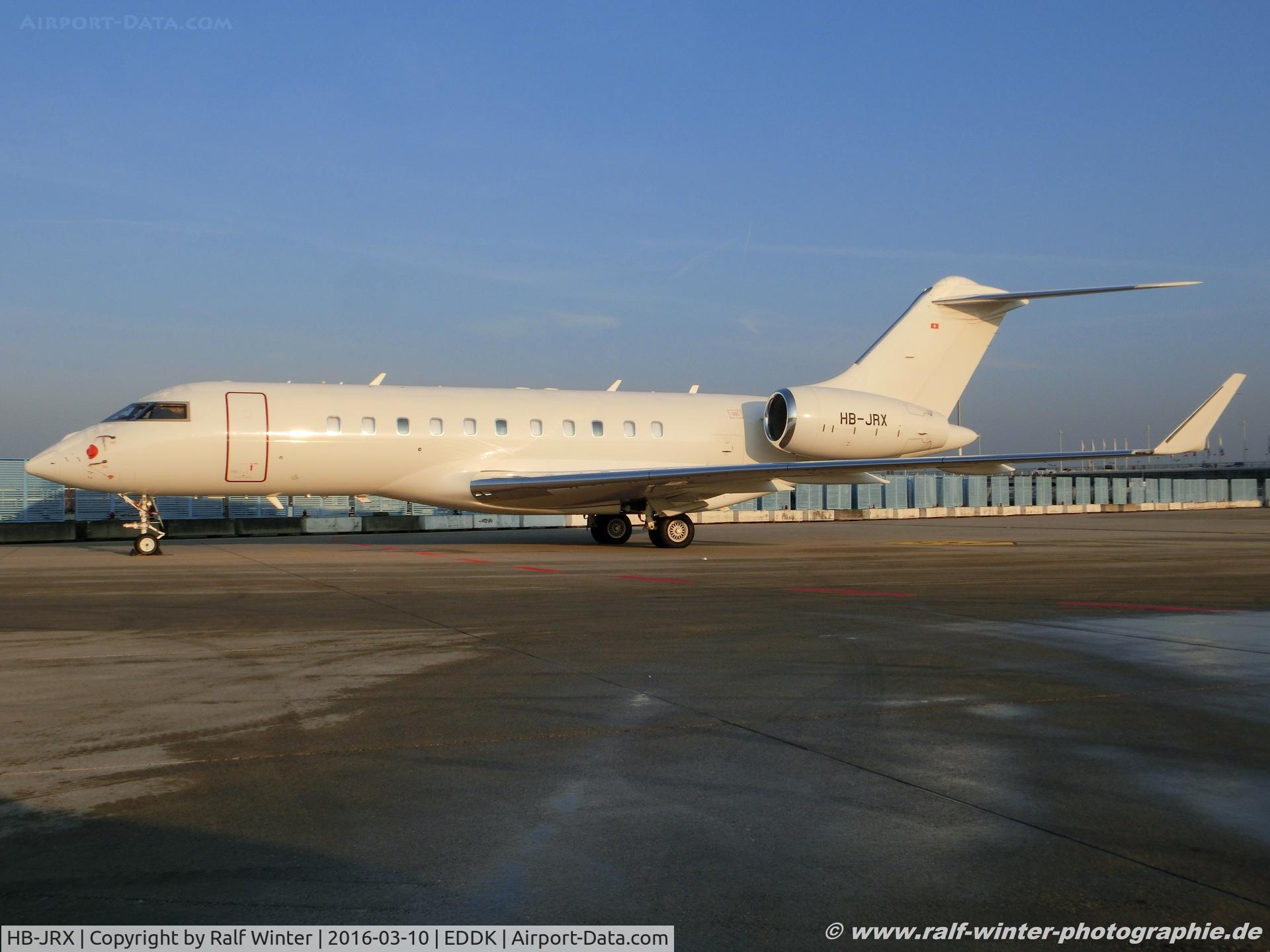 HB-JRX, 2009 Bombardier BD-700-1A11 Global 5000 C/N 9373, Bombardier BD-700-1A11 Global 5000 - Bluewings International - 9373 - HB-JRX - 10.03.2016 - CGN