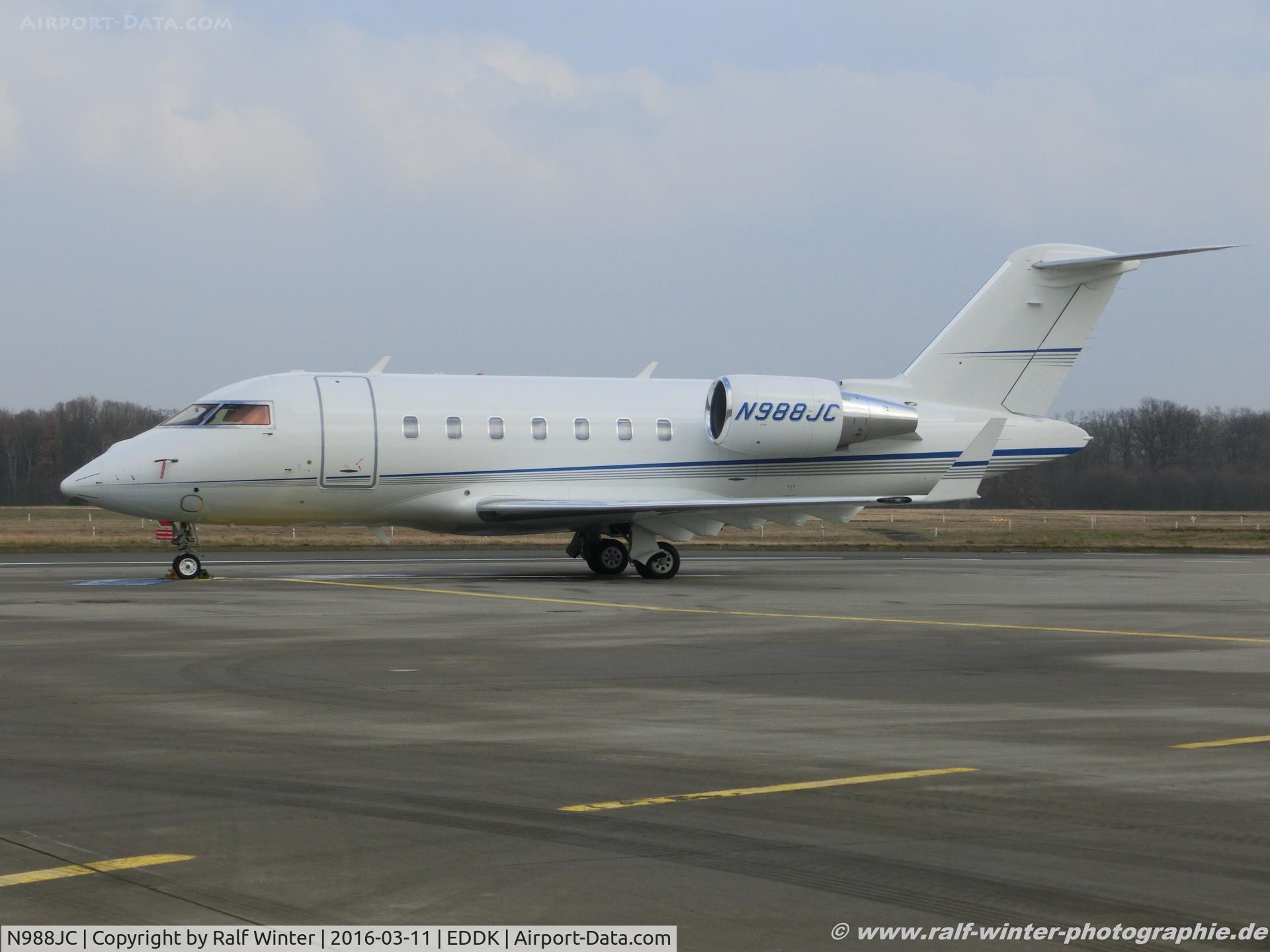 N988JC, 2013 Bombardier Challenger 604 (CL-600-2B16) C/N 5492, Bombardier CL-600-2B16 - Challenger 605 - Johnson Controls Properties - 5942 - N988JC - 11.03.2016 - CGN