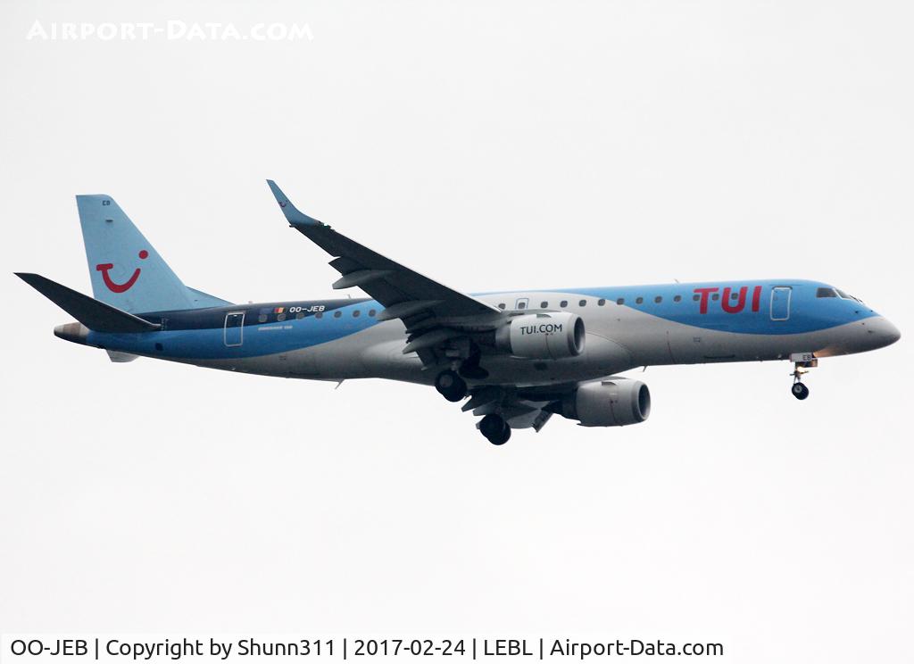 OO-JEB, 2013 Embraer 190STD (ERJ-190-100STD) C/N 19000607, Landing rwy 07L with TUI titles now...
