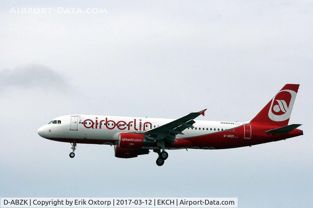 D-ABZK, 2007 Airbus A320-216 C/N 3213, D-ABZK landing rw 22L