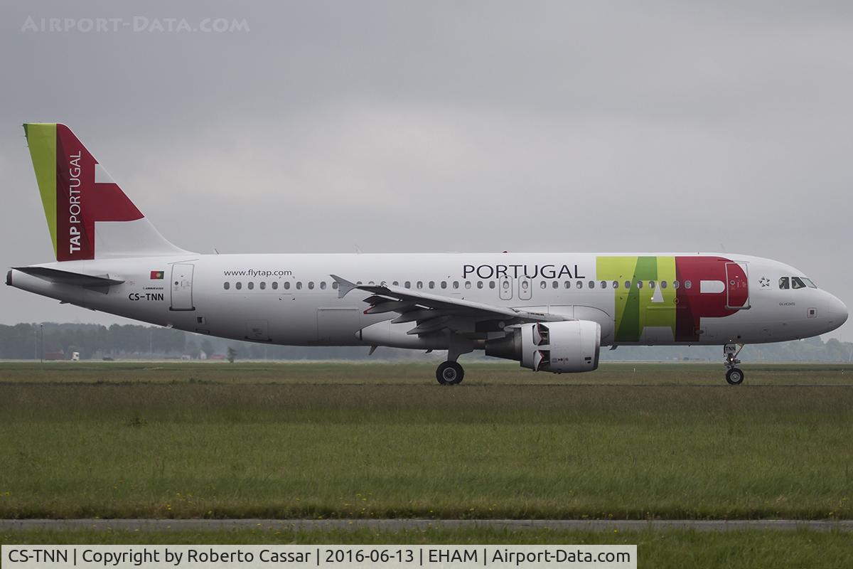 CS-TNN, 2002 Airbus A320-214 C/N 1816, Schiphol