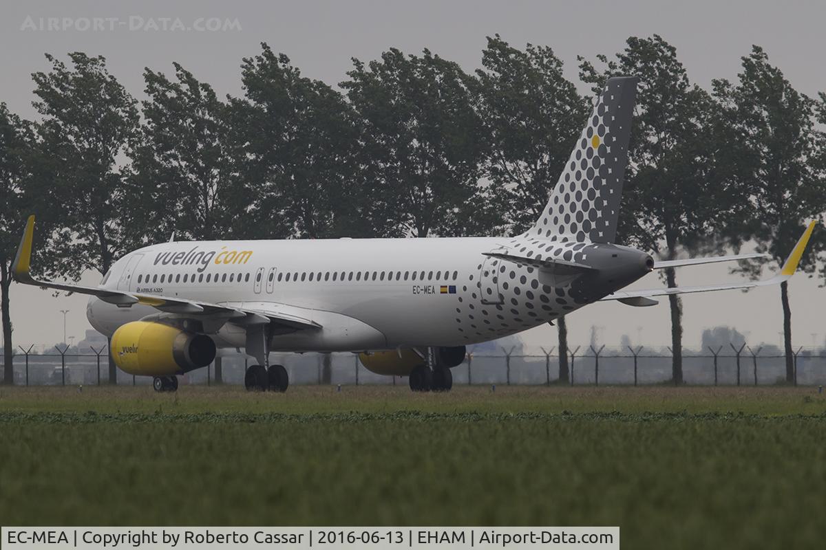 EC-MEA, 2014 Airbus A320-232 C/N 6400, Schiphol