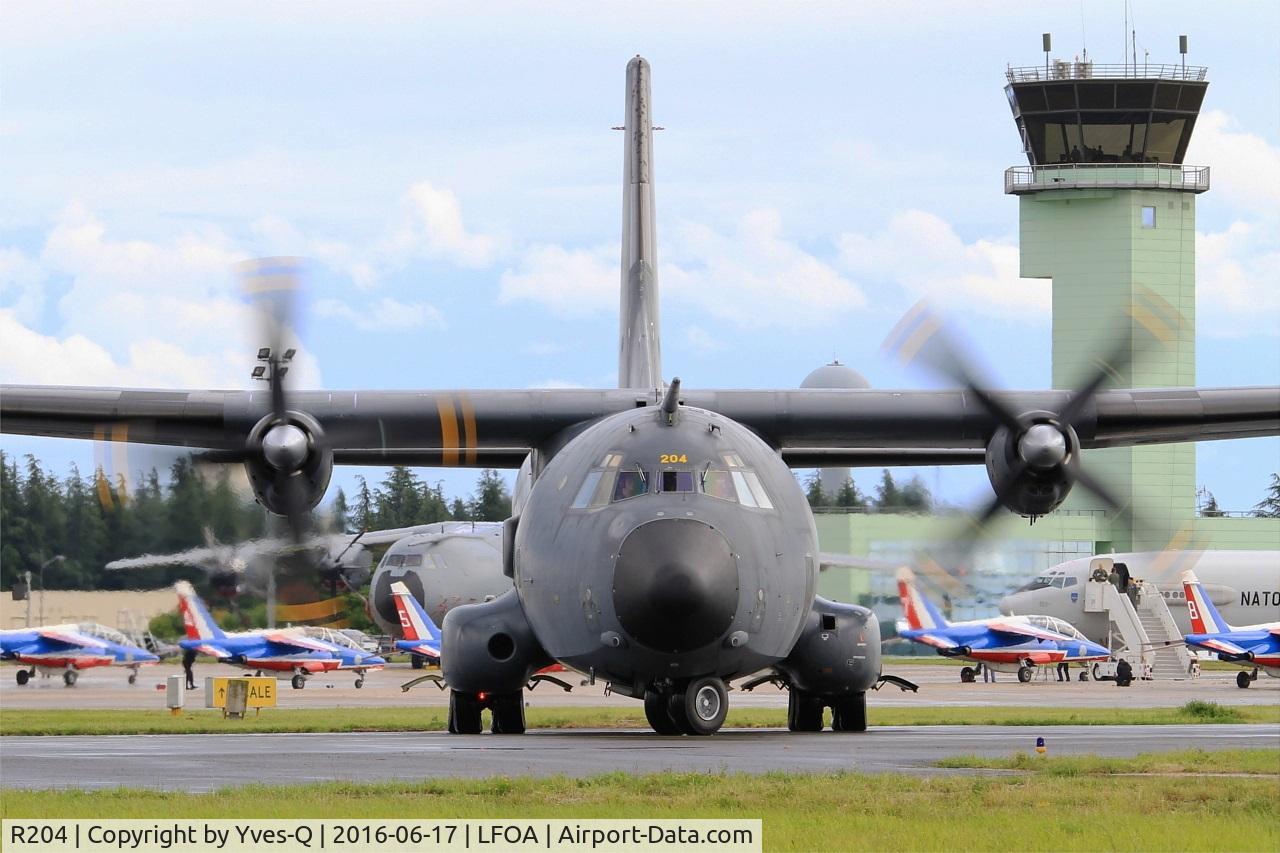 R204, Transall C-160R C/N 204, Transall C-160R, Taxiing to holding point rwy 24, Avord Air Base 702 (LFOA) Open day 2016