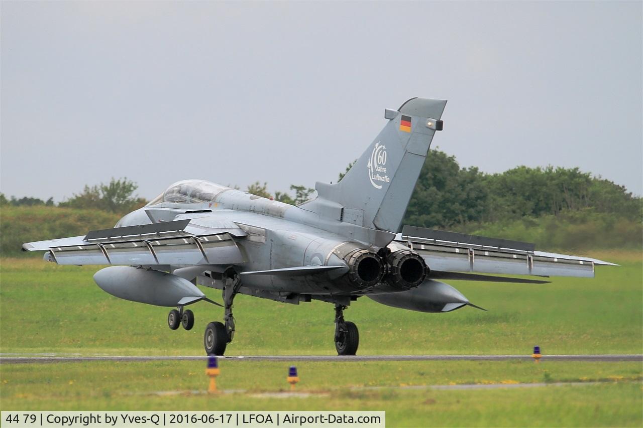 44 79, Panavia Tornado IDS C/N 454/GS132/4179, German Air Force Panavia Tornado IDS, Landing rwy 24, Avord Air Base 702 (LFOA) Open day 2016
