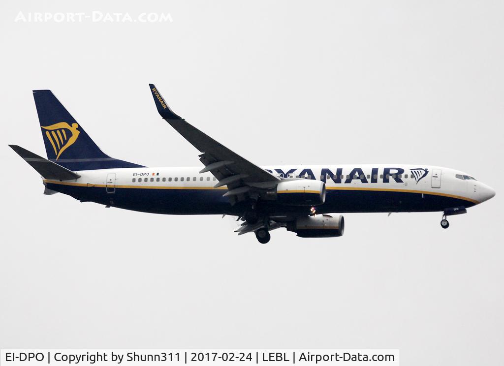 EI-DPO, 2007 Boeing 737-8AS C/N 33612, Landing rwy 07L