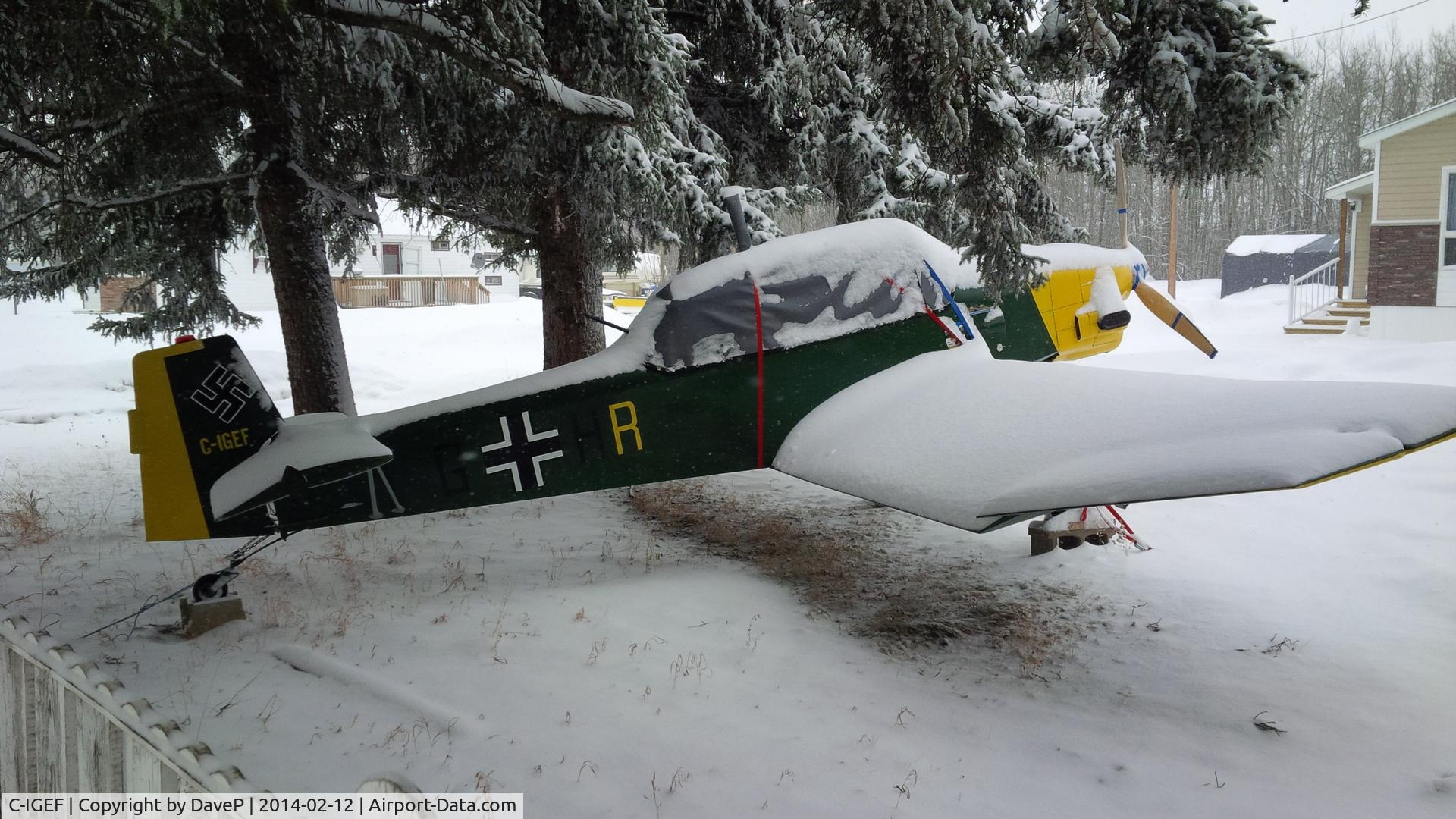 C-IGEF, 2006 Falconar F9A U/L C/N 4238, In a farmyard at St. Lina, Alberta, Canada