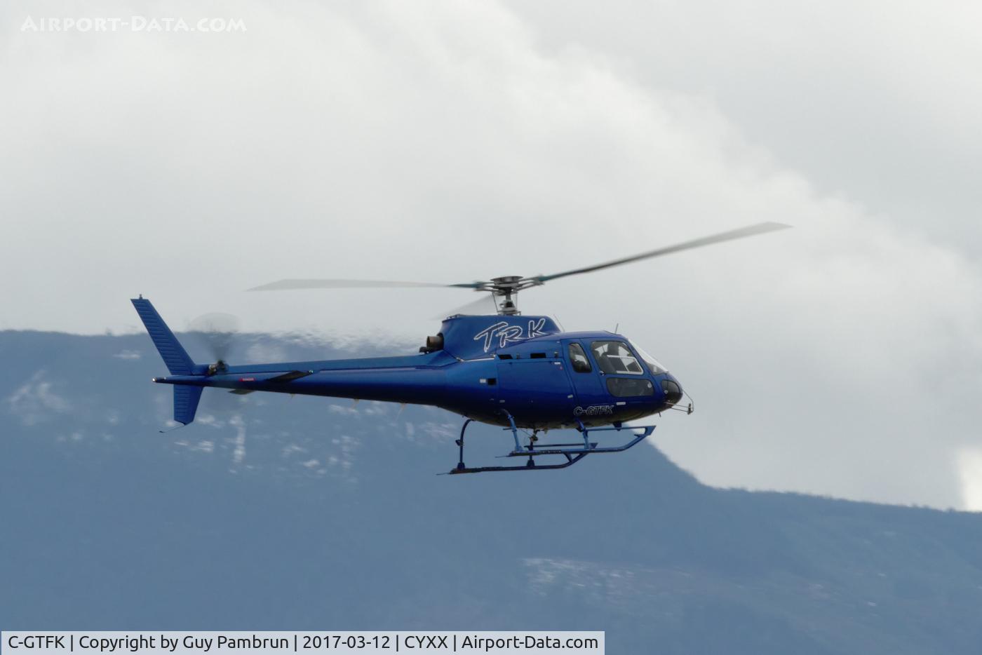 C-GTFK, 1979 Aerospatiale AS-350D AStar Mk3 C/N 1112, Landing