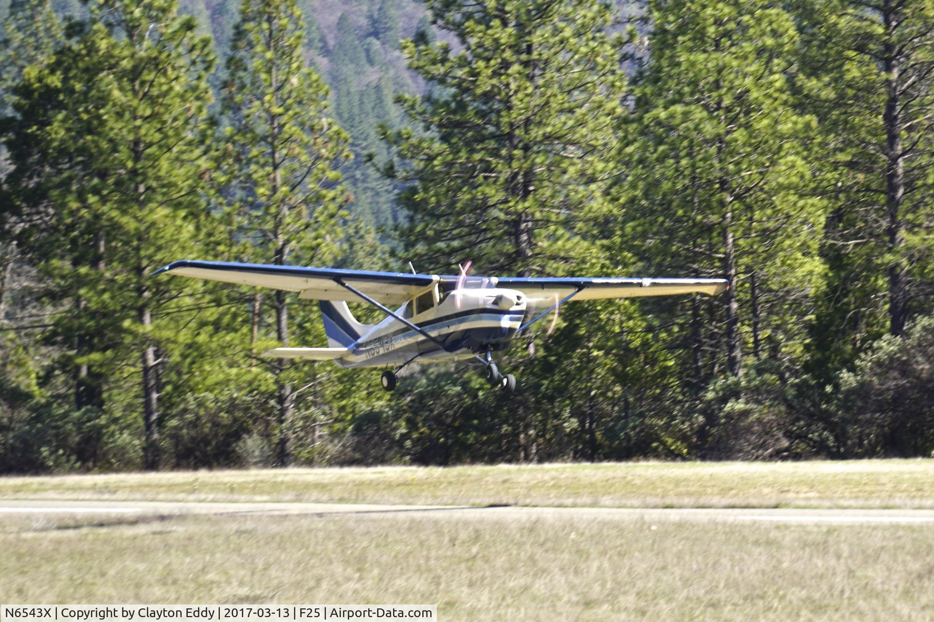 N6543X, 1960 Cessna 210 C/N 57543, Brownsville Airport California 2017.