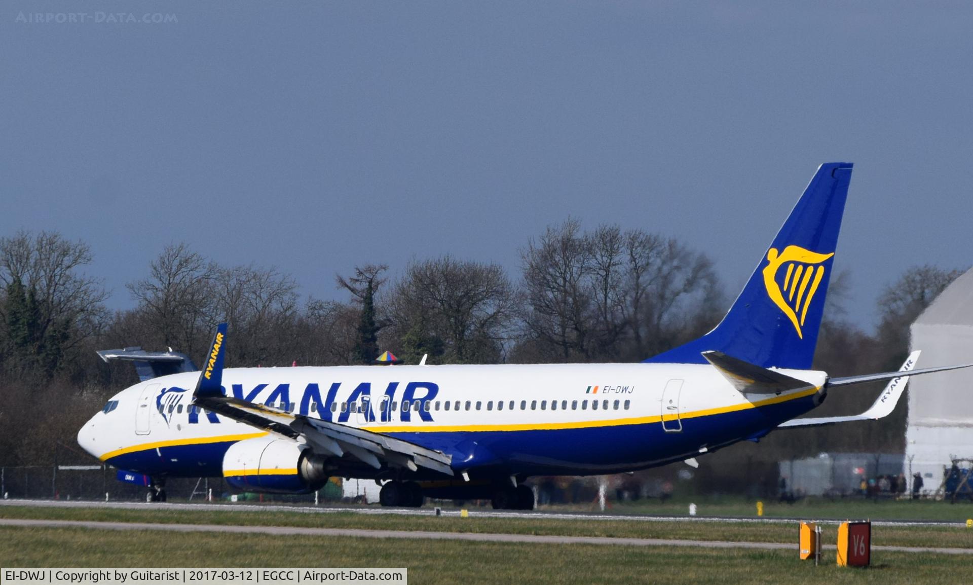 EI-DWJ, 2007 Boeing 737-8AS C/N 36077, At Manchester