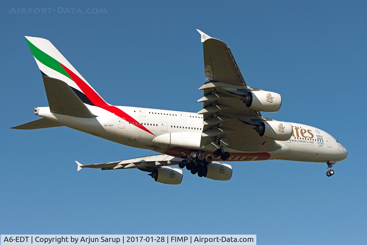 A6-EDT, 2011 Airbus A380-861 C/N 090, Approaching Rwy 14 at Plaisance.