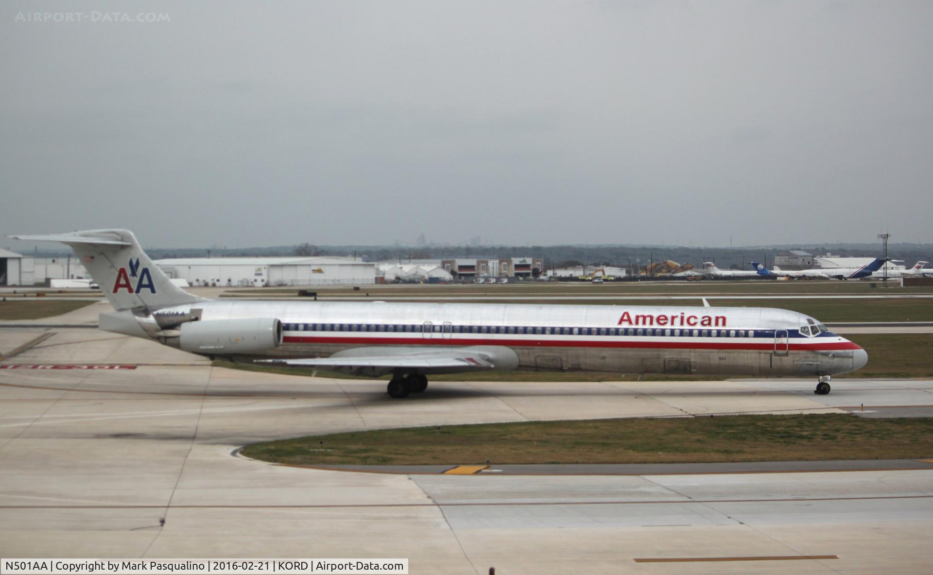 N501AA, 1989 McDonnell Douglas MD-82 (DC-9-82) C/N 49738, MD-82