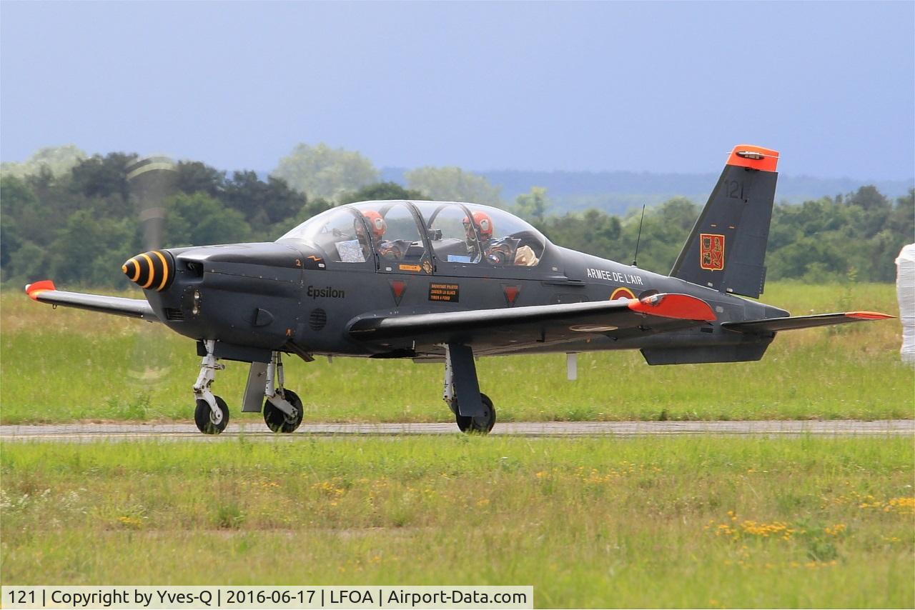 121, Socata TB-30 Epsilon C/N 121, Socata TB-30 Epsilon, Taxiing to parking area, Avord Air Base 702 (LFOA) Open day 2016
