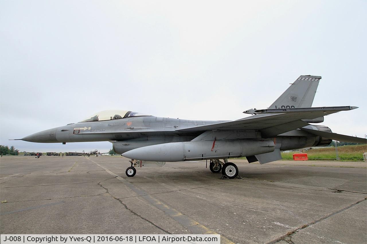 J-008, General Dynamics F-16AM Fighting Falcon C/N 6D-164, Netherlands Air Force Fokker F-16AM Fighting Falcon, Static display, Avord Air Base 702 (LFOA) Open day 2016