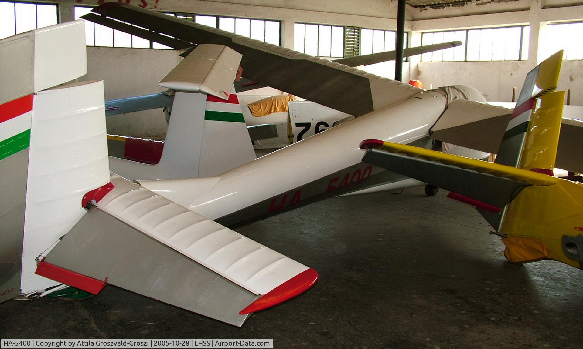 HA-5400, 1966 Rubik R-26S Góbé C/N E-1269, Szolnok-Szandaszölös Airfield, Hungary