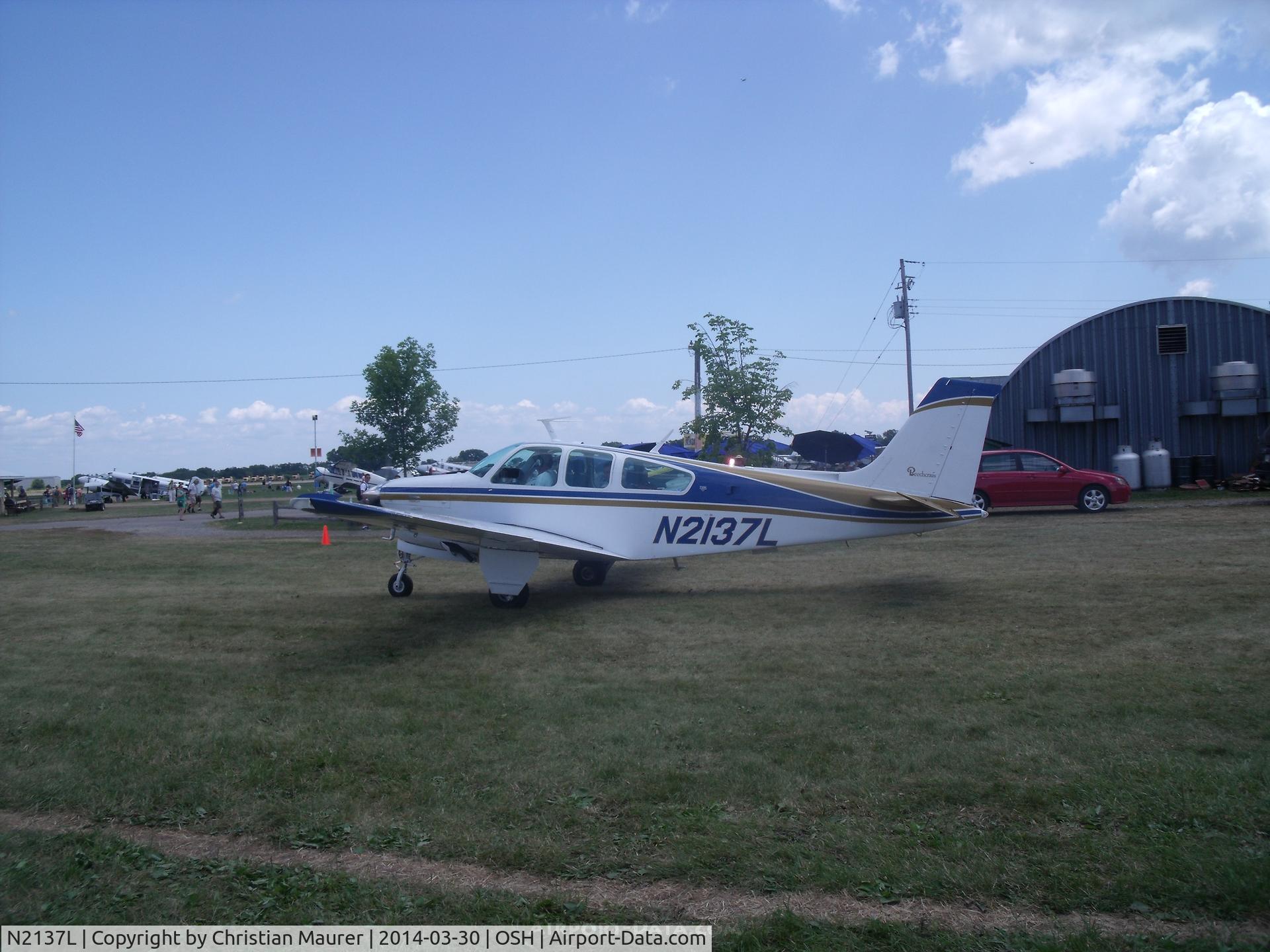 N2137L, 1976 Beech F33A Bonanza C/N CE-662, Beech F33A