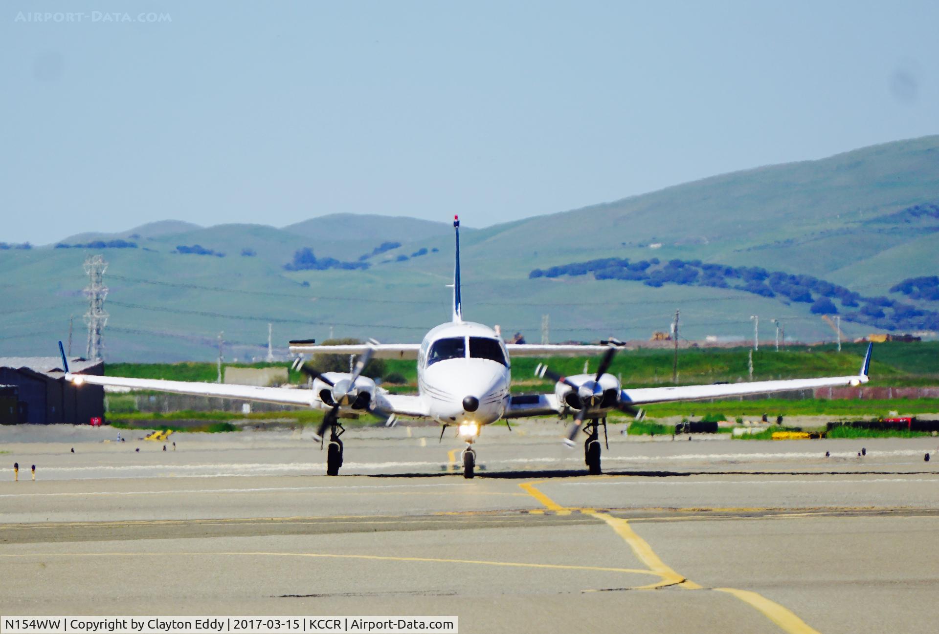 N154WW, Piper PA-31-350 Chieftain C/N 31-7952230, Buchanan Field 2017