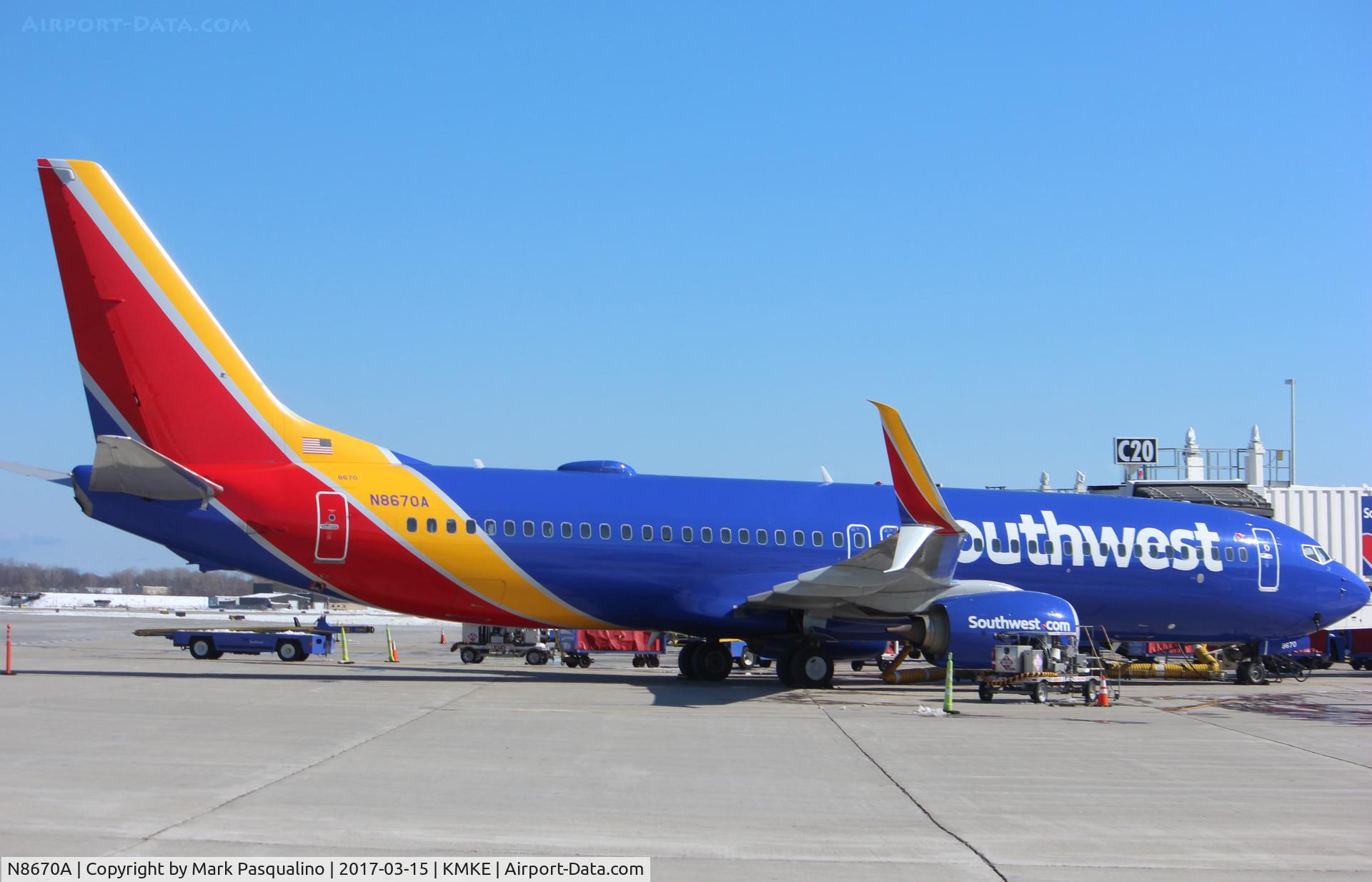 N8670A, 2015 Boeing 737-8H4 C/N 36656, Boeing 737-800