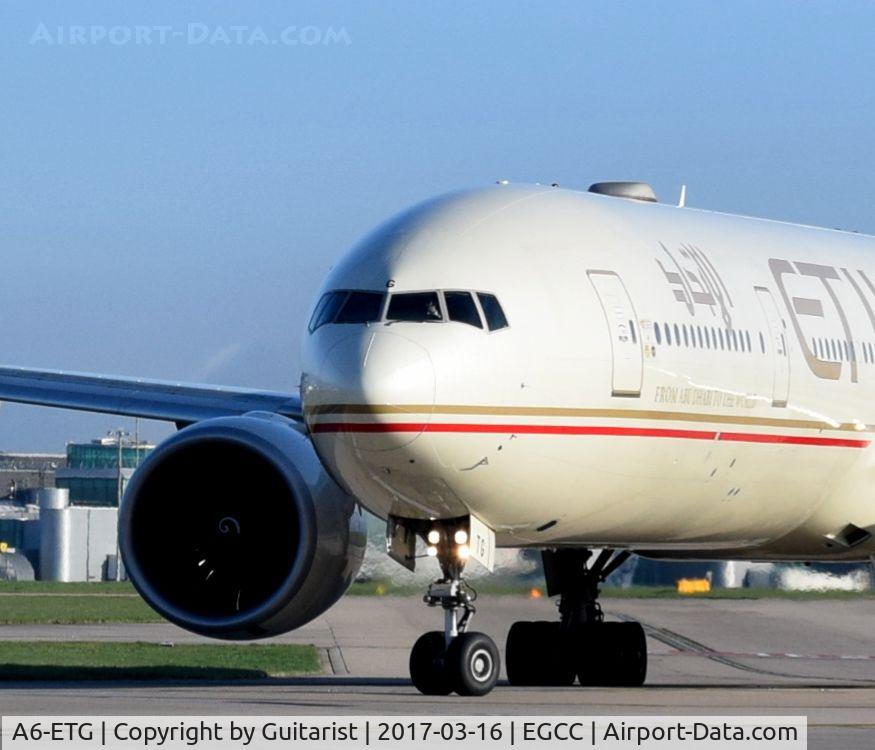 A6-ETG, 2011 Boeing 777-3FX/ER C/N 39681, At Manchester