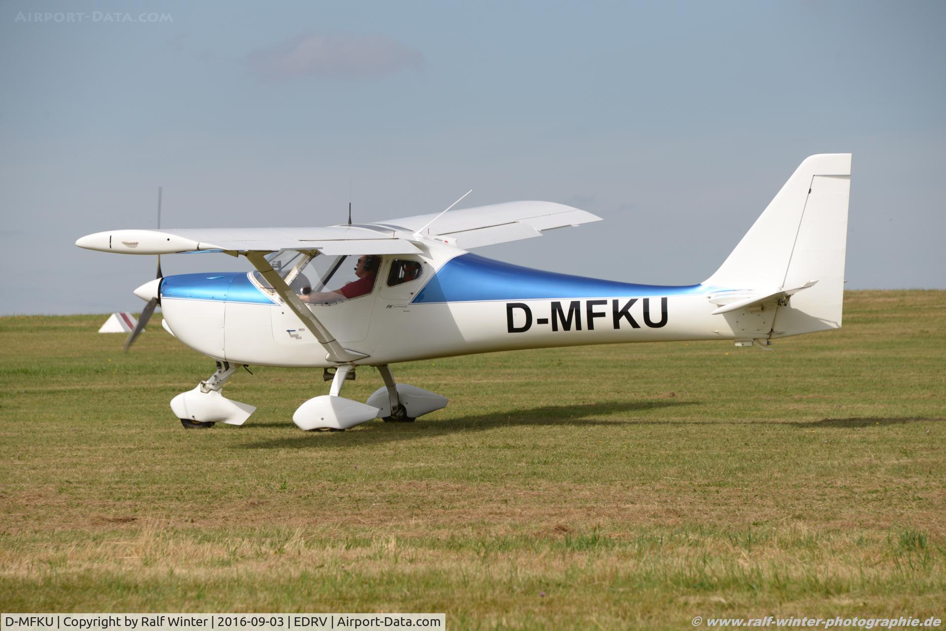 D-MFKU, B & F Technik Funk FK-9 Mk.3 C/N 0903209, B&F Technik Funk FK-9 Mk.3 - Private - 09-03-209 - D-MFKU - 03.09.2016 - EDRV