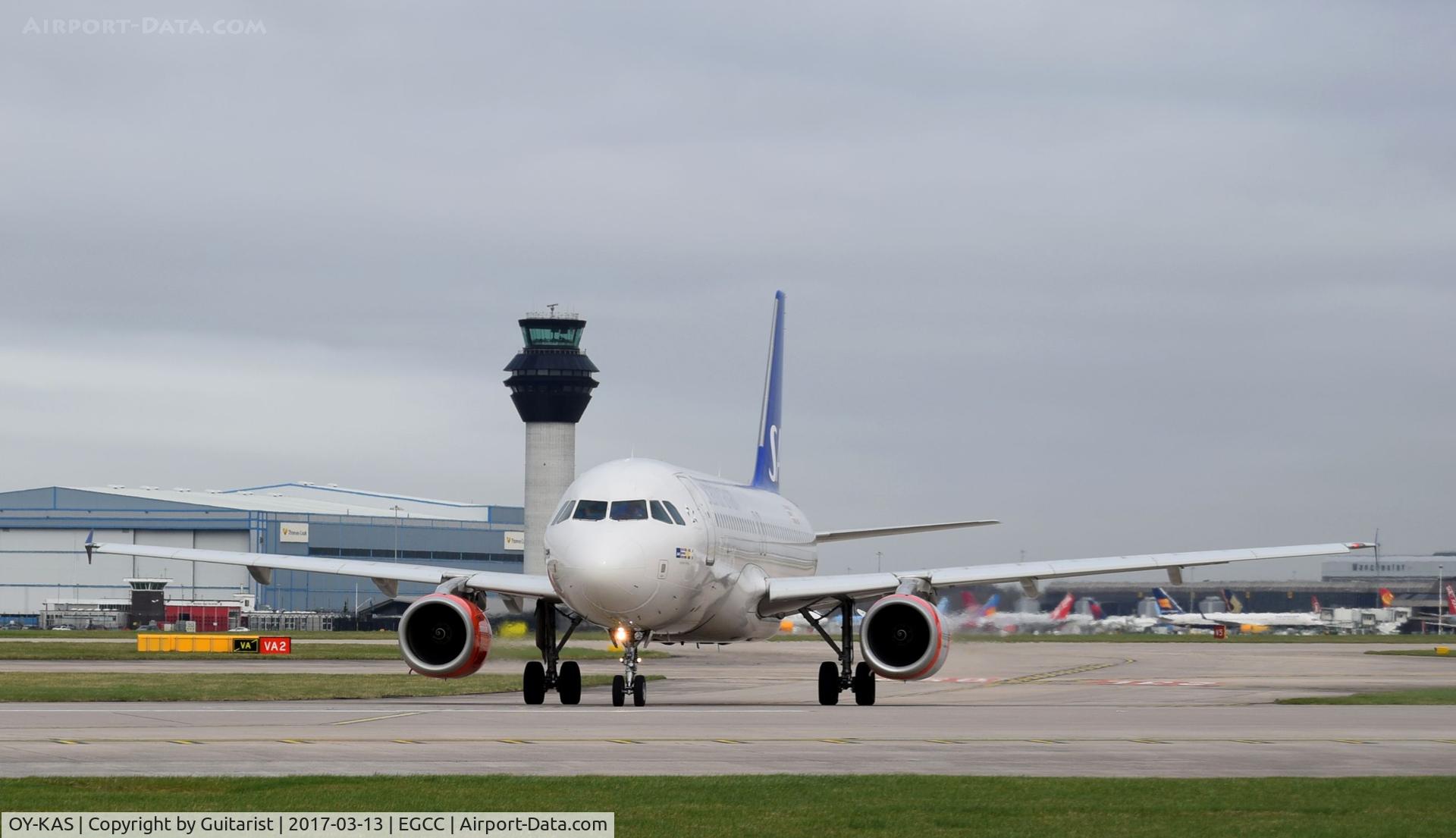 OY-KAS, 2007 Airbus A320-232 C/N 3335, At Manchester