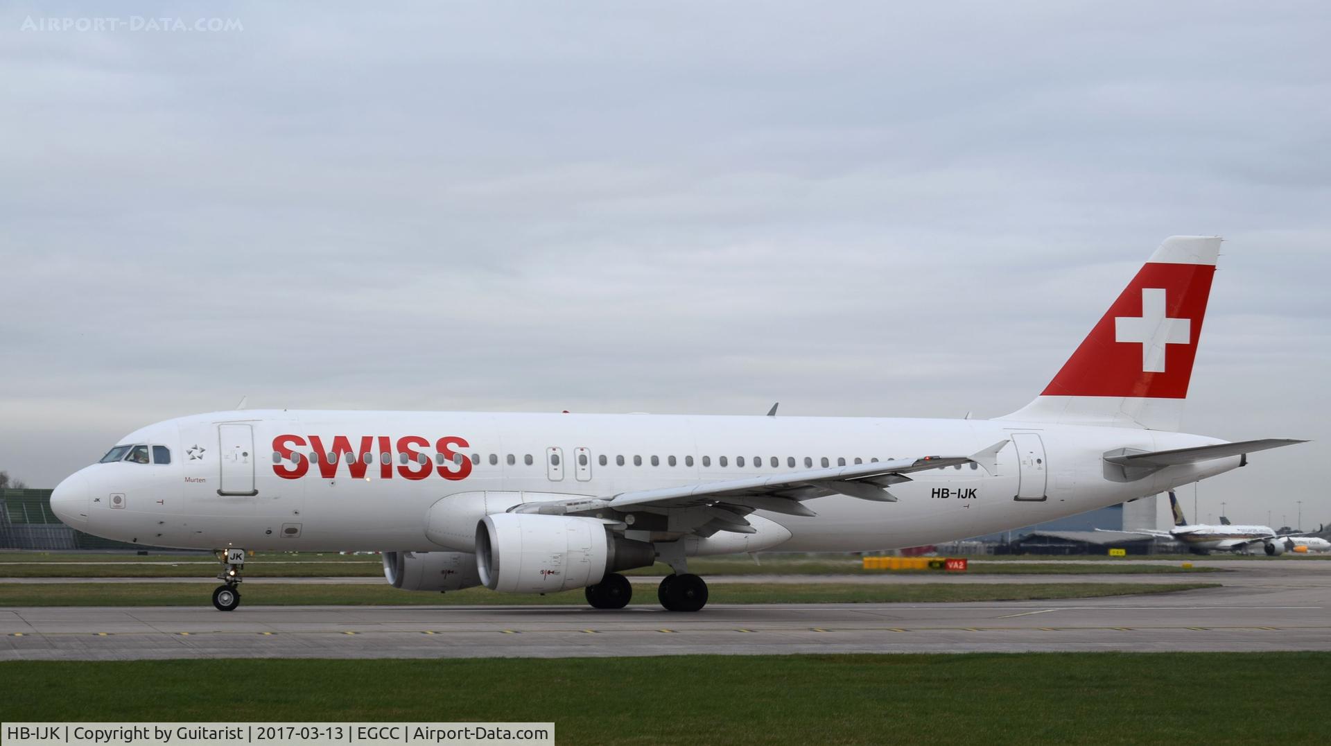 HB-IJK, 1996 Airbus A320-214 C/N 596, At Manchester