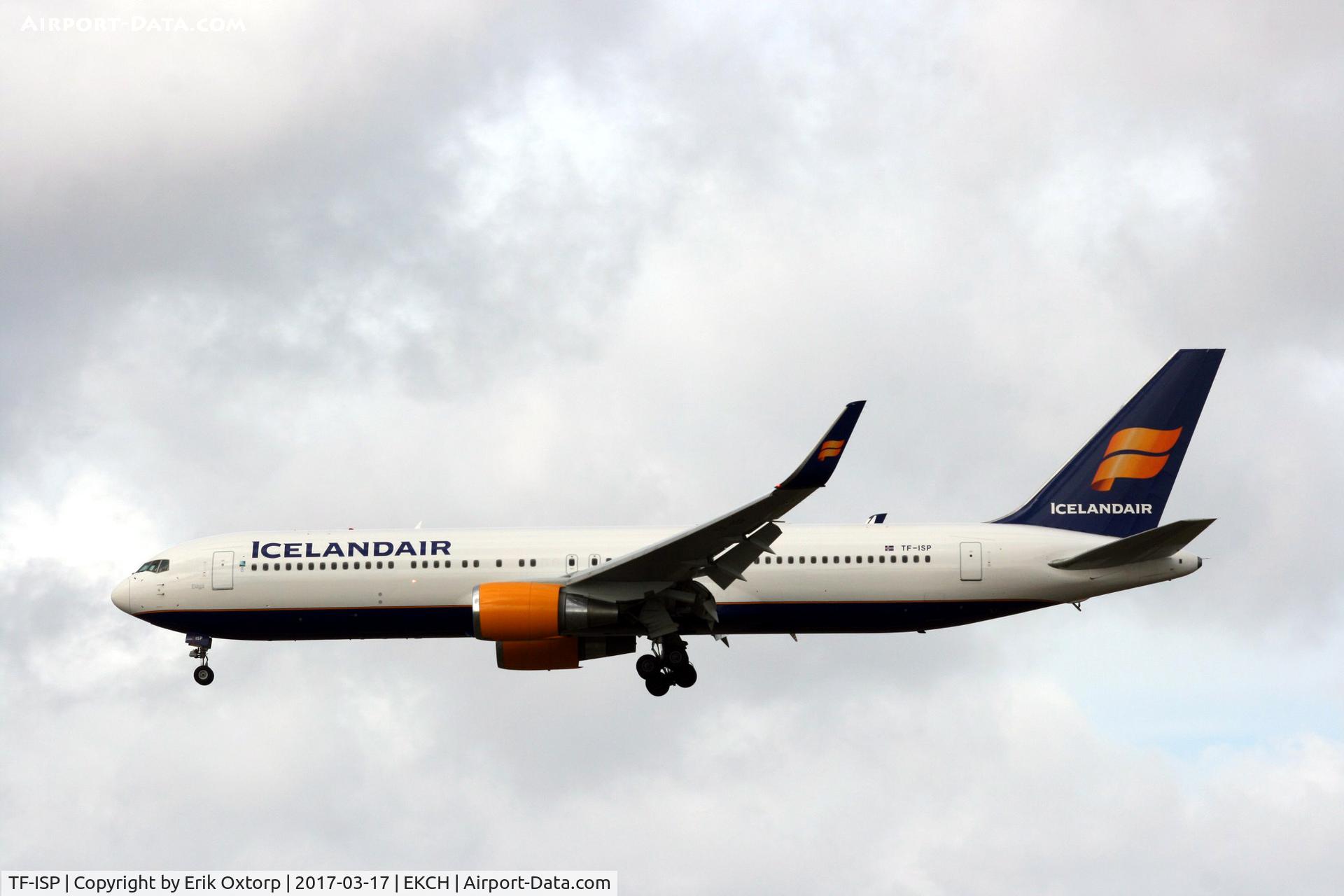 TF-ISP, 1997 Boeing 767-319/ER C/N 26971, TF-ISP landing rw 22L