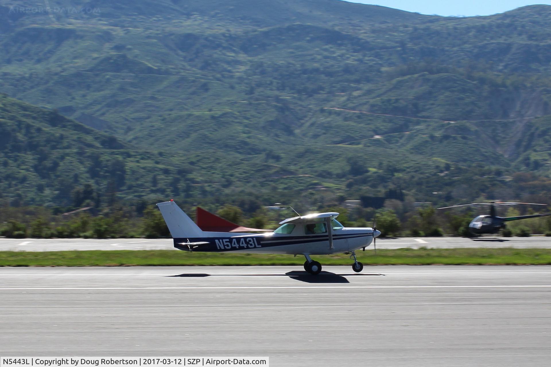 N5443L, 1980 Cessna 152 C/N 15284315, 1980 Cessna 152, Lycoming O-235 115 Hp, takeoff roll Rwy 22