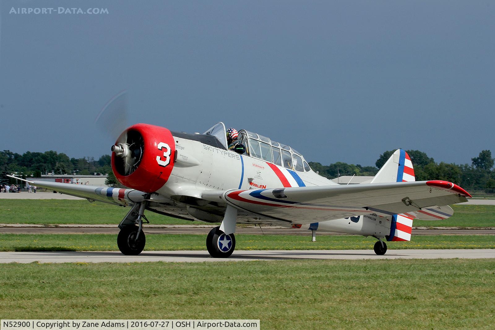 N52900, 1940 North American SNJ-2 Texan C/N 2010, At the 2016 EAA AirVenture - Oshkosh, Wisconsin