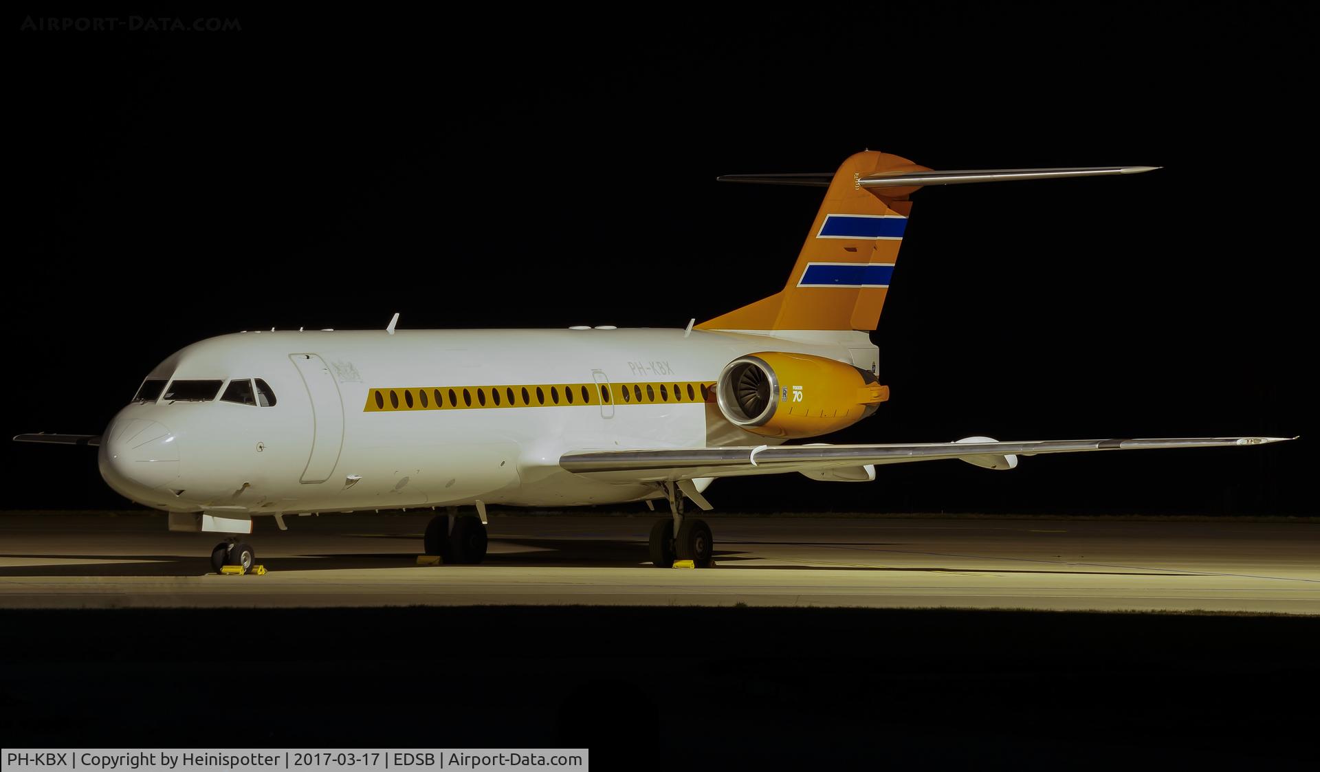 PH-KBX, 1996 Fokker 70 (F-28-0070) C/N 11547, Government of the Netherlands Fokker F70
