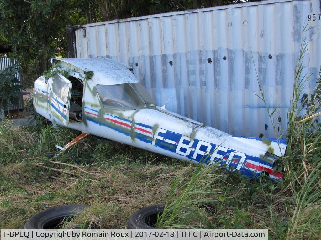 F-BPEQ, Reims F150H C/N 0305, Parked