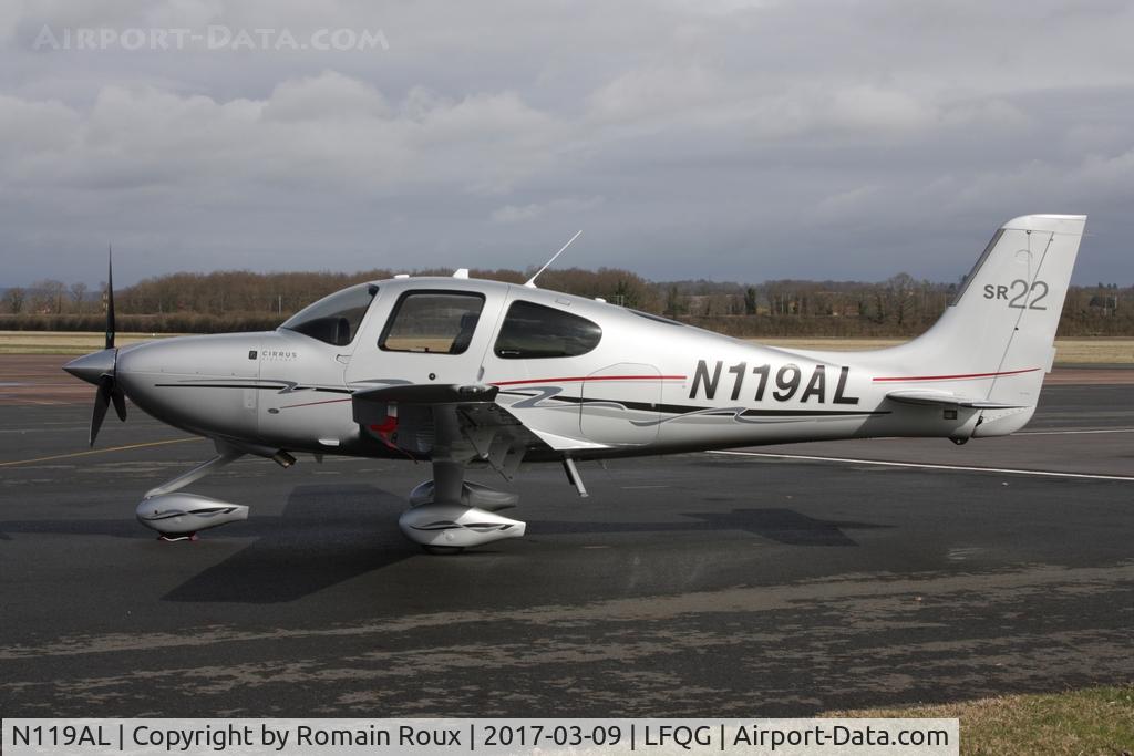 N119AL, 2012 Cirrus SR-22 C/N 3896, Parked