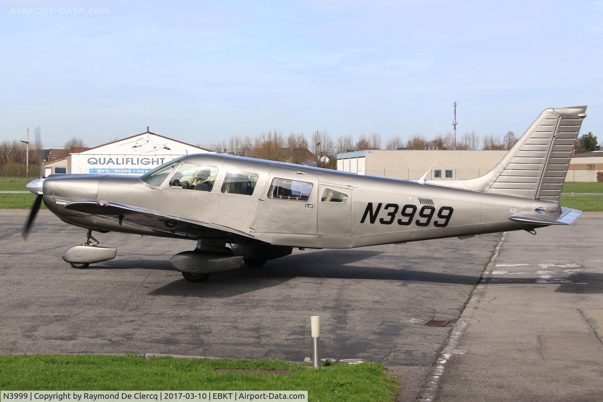 N3999, 1981 Piper PA-32-301 Saratoga C/N 32-8106049, Fuel stop at Wevelgem.