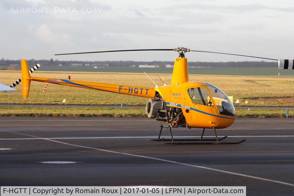 F-HGTT, 1999 Robinson R22 Beta C/N 3018, Parked