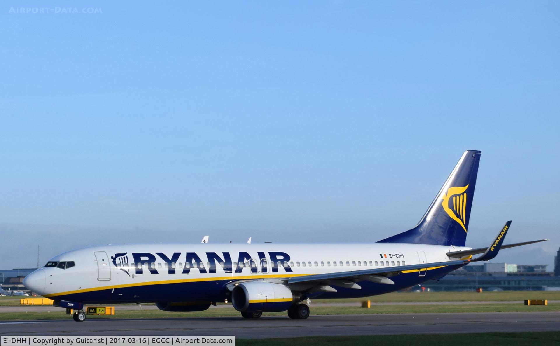 EI-DHH, 2005 Boeing 737-8AS C/N 33817, At Manchester