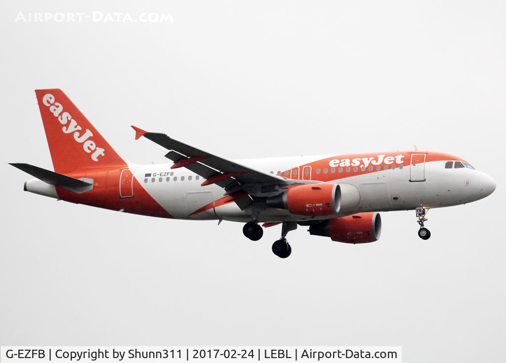 G-EZFB, 2009 Airbus A319-111 C/N 3799, Landing rwy 25R in new c/s
