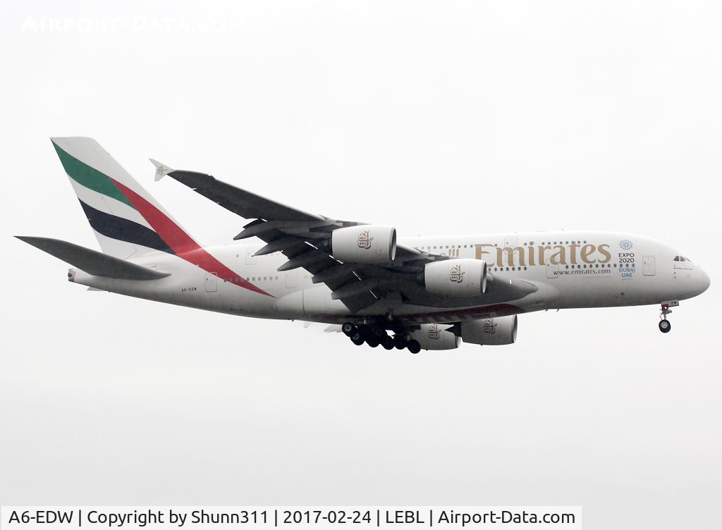 A6-EDW, 2012 Airbus A380-861 C/N 103, Landing rwy 25R