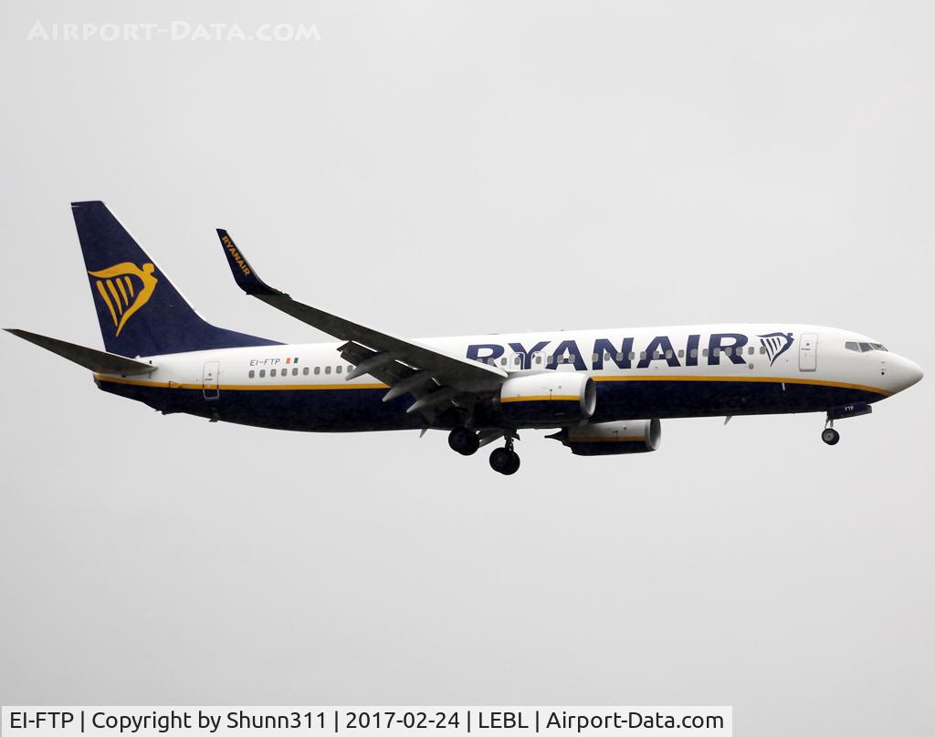 EI-FTP, 2016 Boeing 737-8AS C/N 44766, Landing rwy 25R