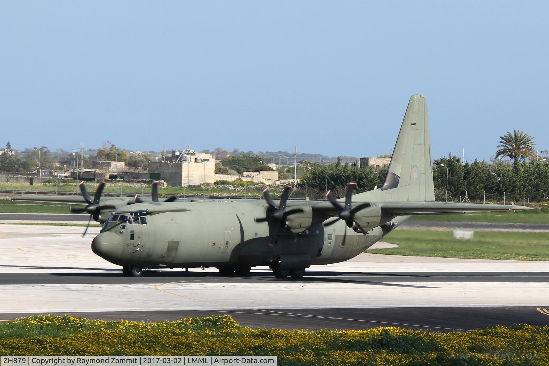 ZH879, 1998 Lockheed Martin C-130J-30 Hercules C.4 C/N 382-5463, Lockheed C-130J Hercules C4 ZH879 Royal Air Force