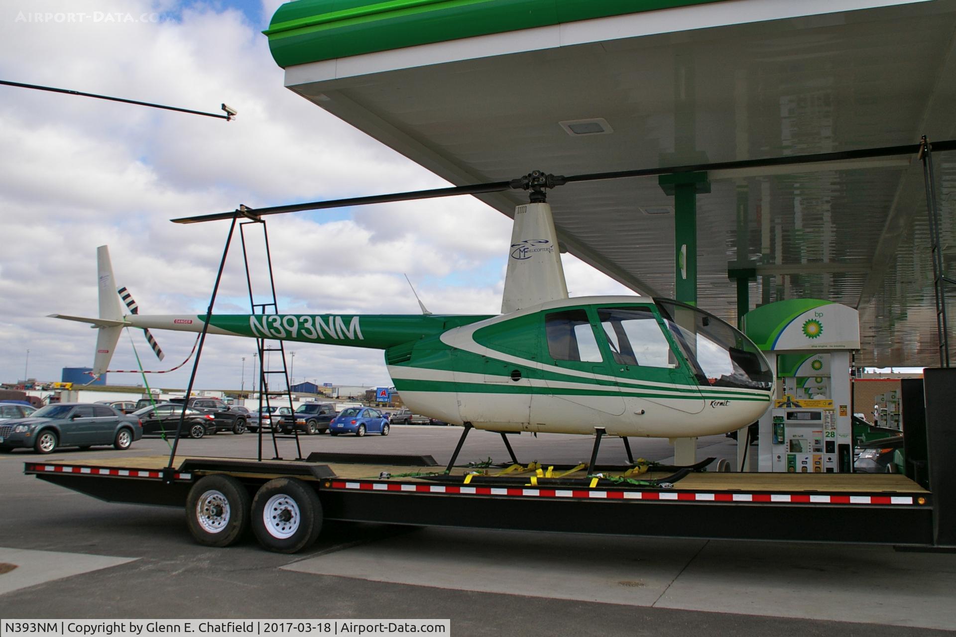 N393NM, Robinson R44 C/N 0706, At the Iowa 80 Truck Stop, Walcott, IA
