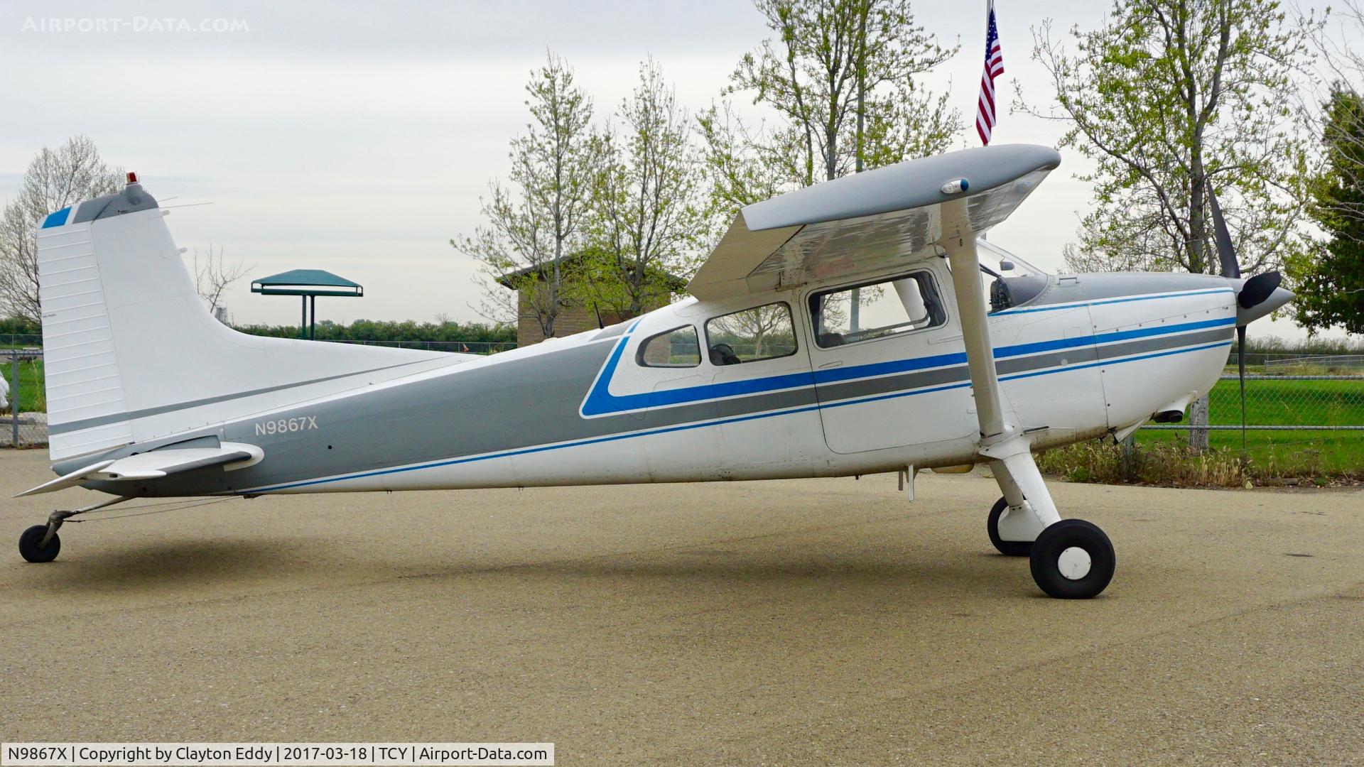 N9867X, 1961 Cessna 185 Skywagon C/N 185-0067, Tracy Airport California 2017