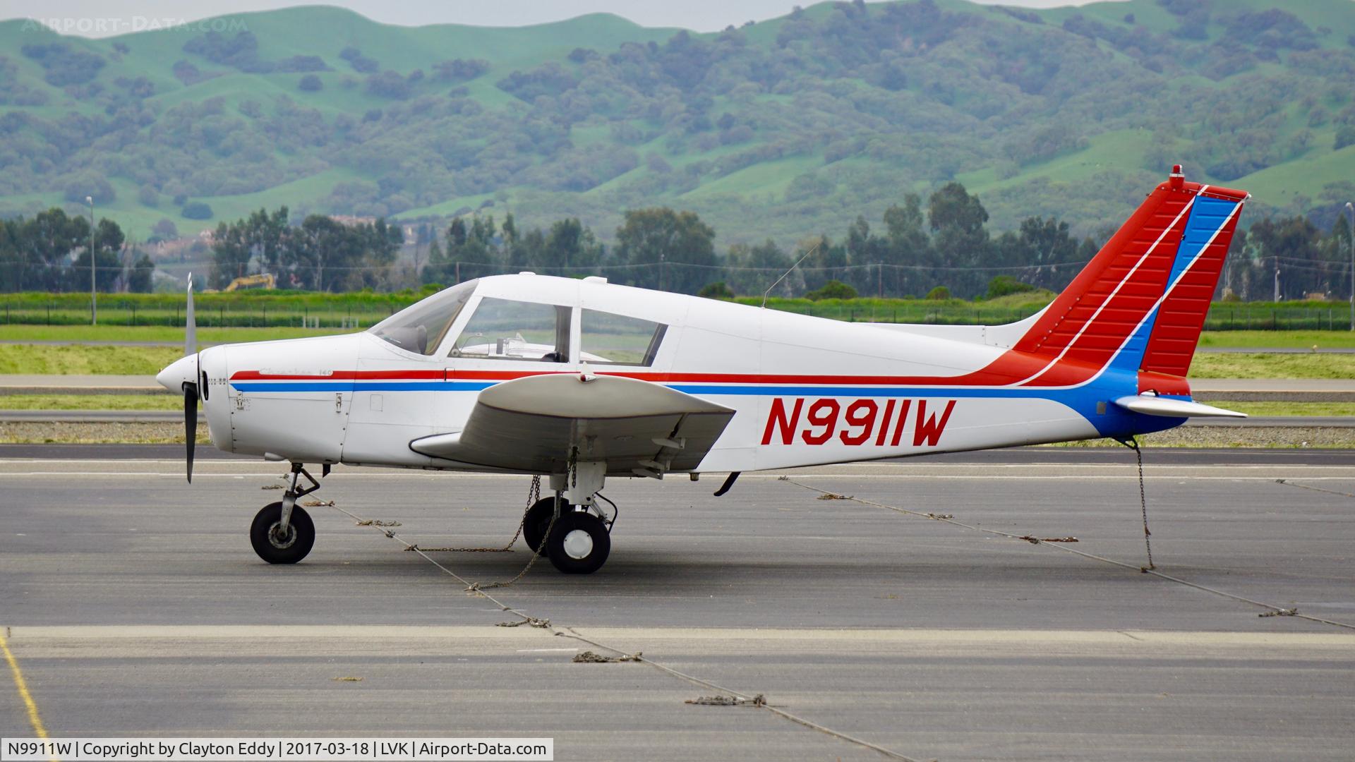 N9911W, 1967 Piper PA-28-140 Cherokee C/N 28-23433, Livermore Airport California 2017