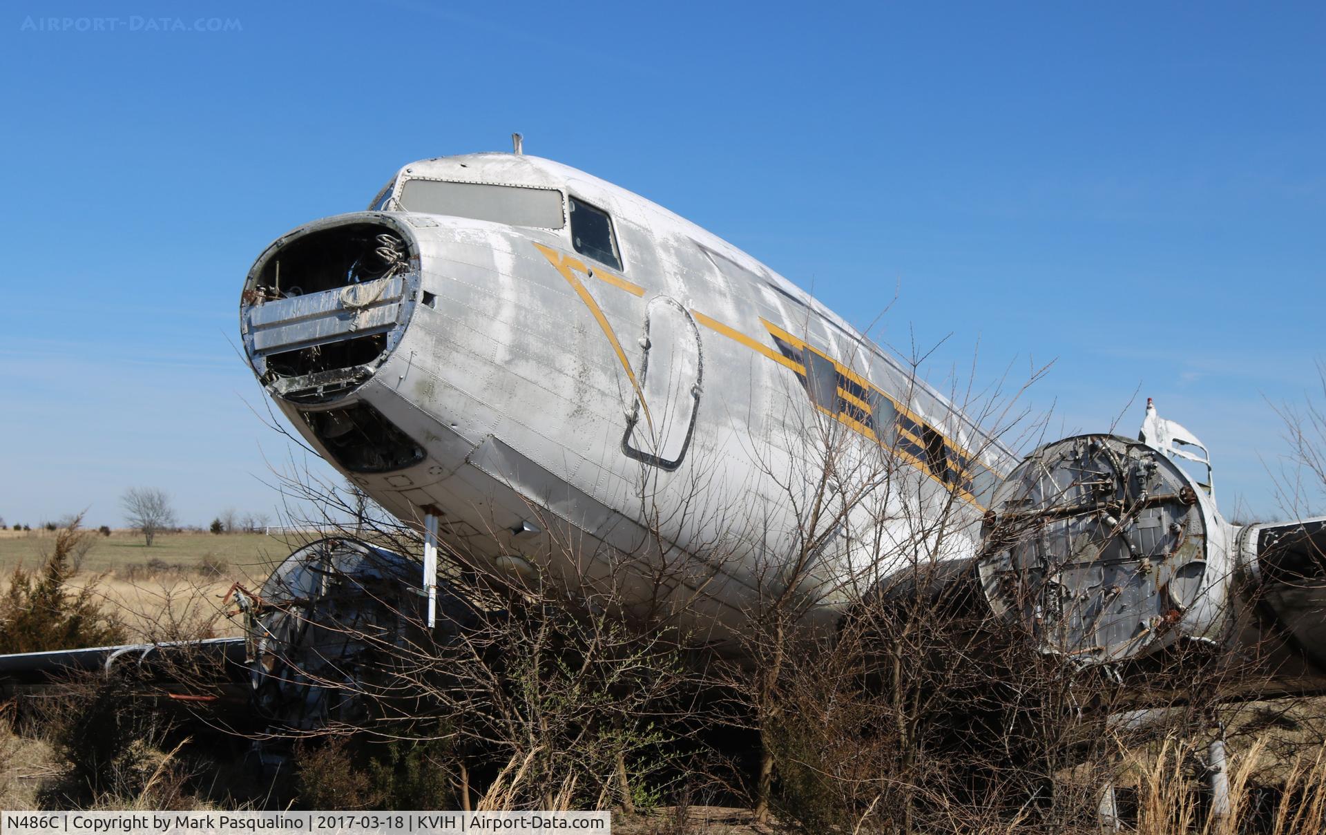 N486C, Douglas DC3C C/N 6325, Douglas DC3C