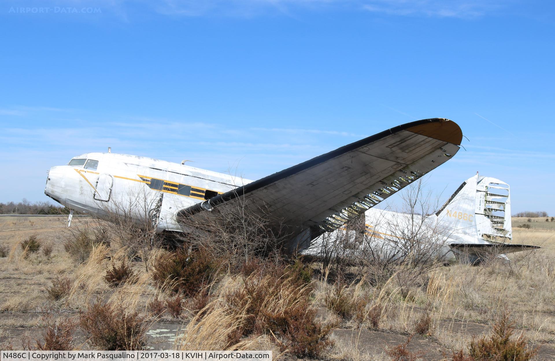 N486C, Douglas DC3C C/N 6325, Douglas DC3C