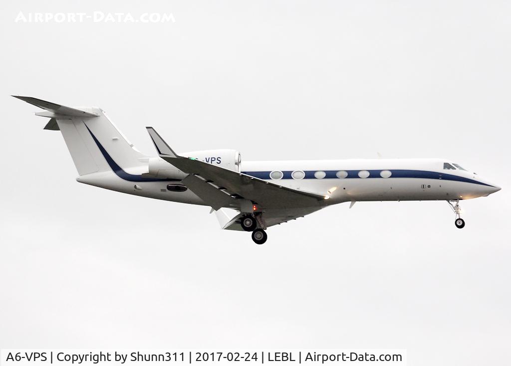 A6-VPS, 2014 Gulfstream Aerospace GIV-X (G450) C/N 4321, Landing rwy 25R