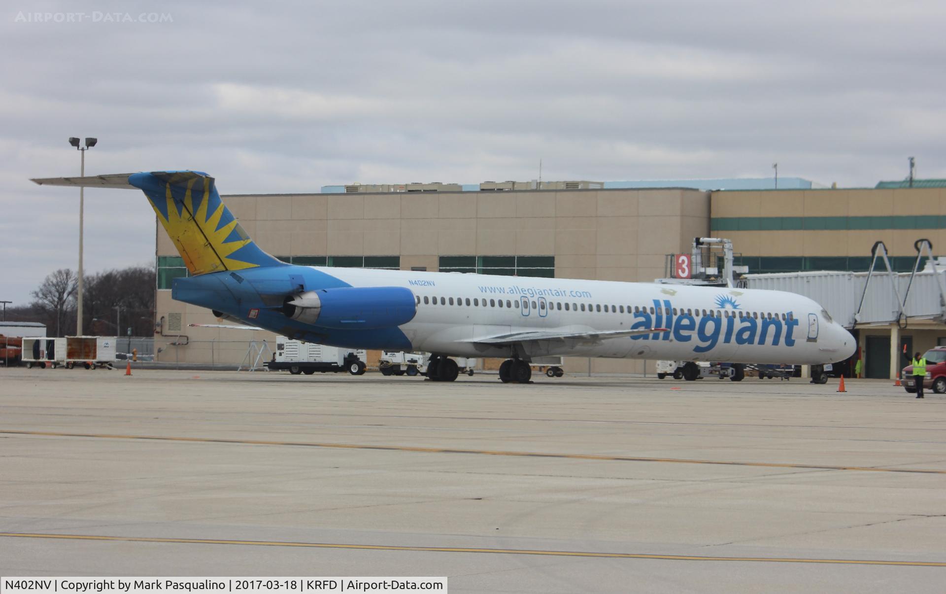 N402NV, 1989 McDonnell Douglas MD-88 C/N 49763, MD-88