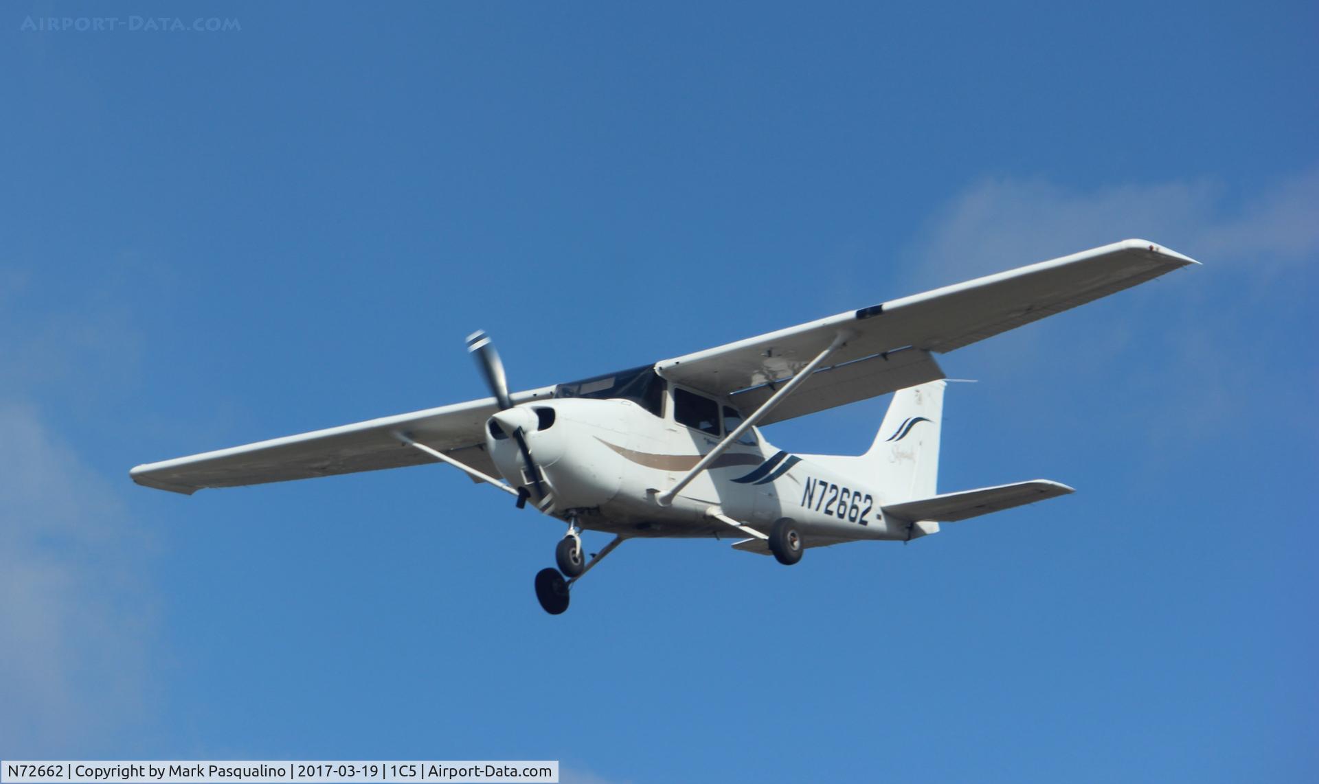 N72662, 1999 Cessna 172R C/N 17280817, Cessna 172R